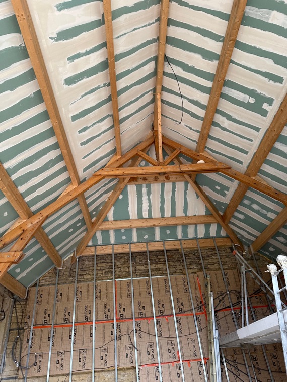Plafond sous charpente